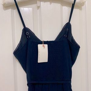 “SKIES ARE BLUE” NAVY JUMPSUIT, Full Legs; Size Medium; Tie Belt, NEW w/ TAGS